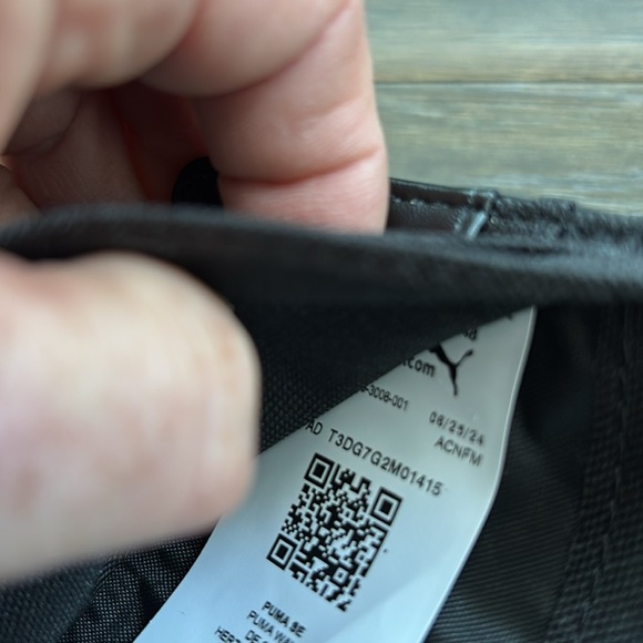 PUMA Bi-Fold Wallet/Bill/6 card holder,slim fit,tin gift boxed - Picture 6 of 10